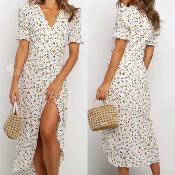 Dresses & Skirts - Boho Floral Gypsy Print 60’s Midi Dress Yellow